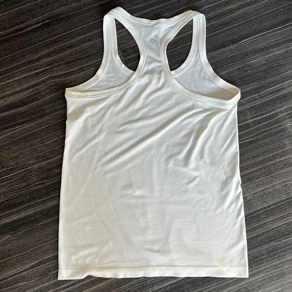 Lululemon Swifty Tech Racerback Tank - Picture 1 of 8
